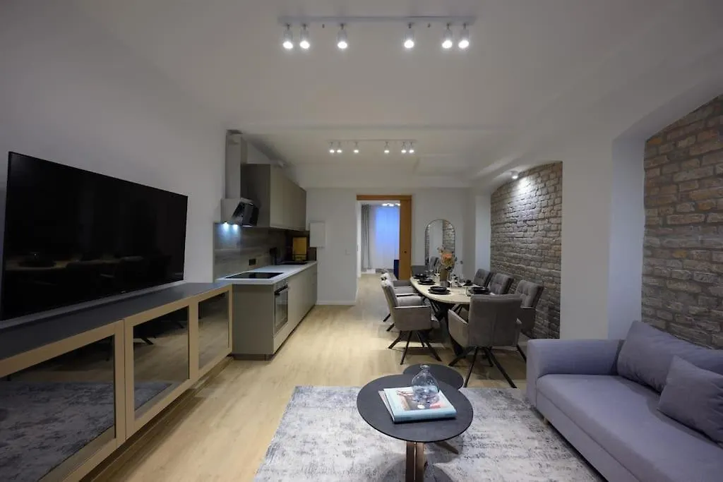 Huge Designer Apartment In Mitte 120 Sqm Berlín