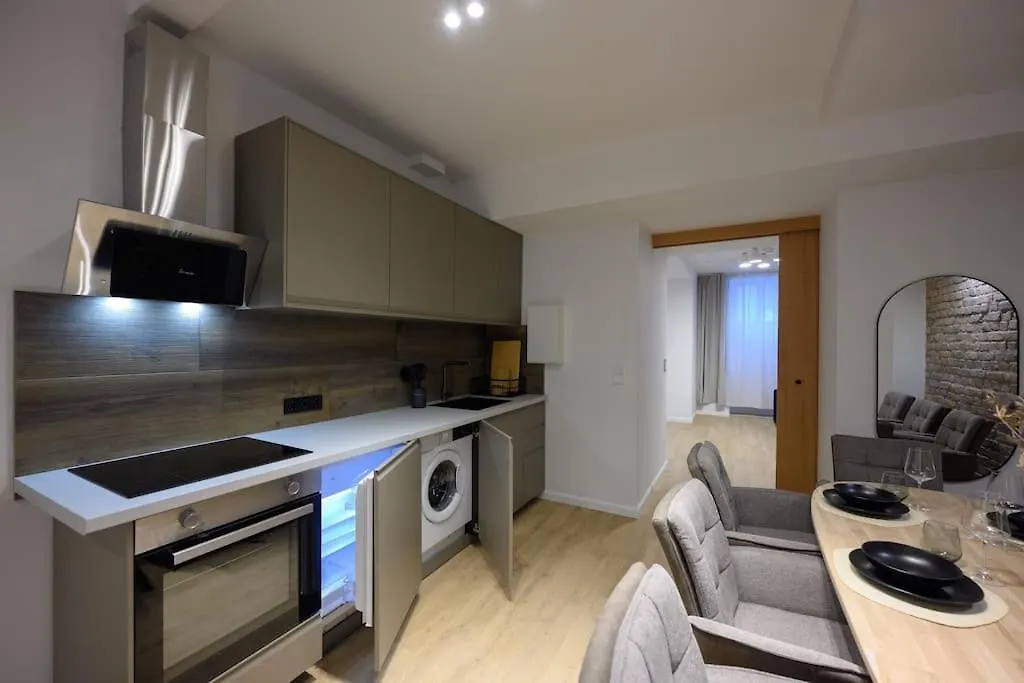 Huge Designer Apartment In Mitte 120 Sqm Berlín 0*,  Alemania